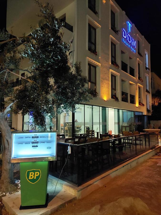 Didim Palace Hotel ภายนอก รูปภาพ